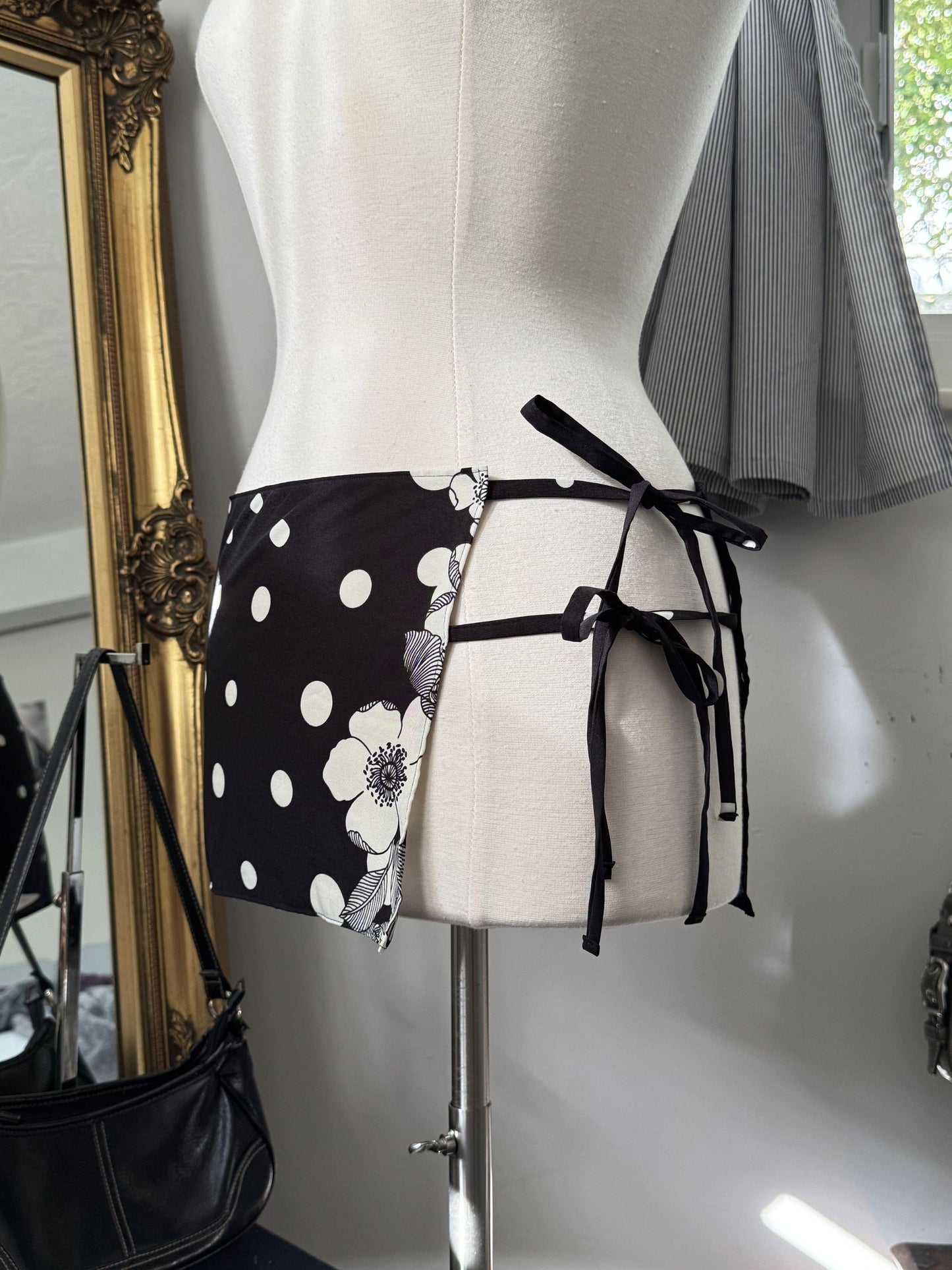 The Lucia Wrap Skirt - Noir Dot