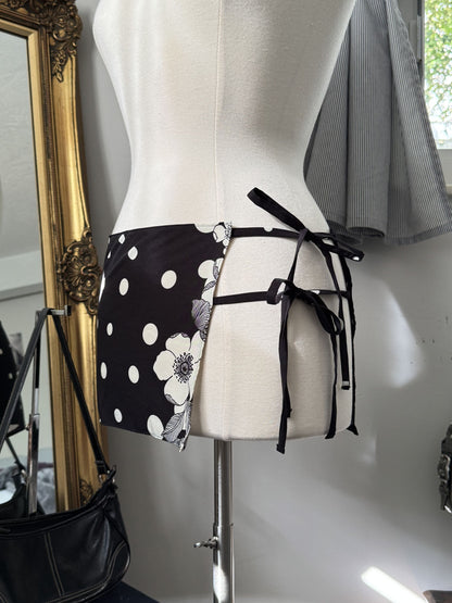 The Lucia Wrap Skirt - Noir Dot