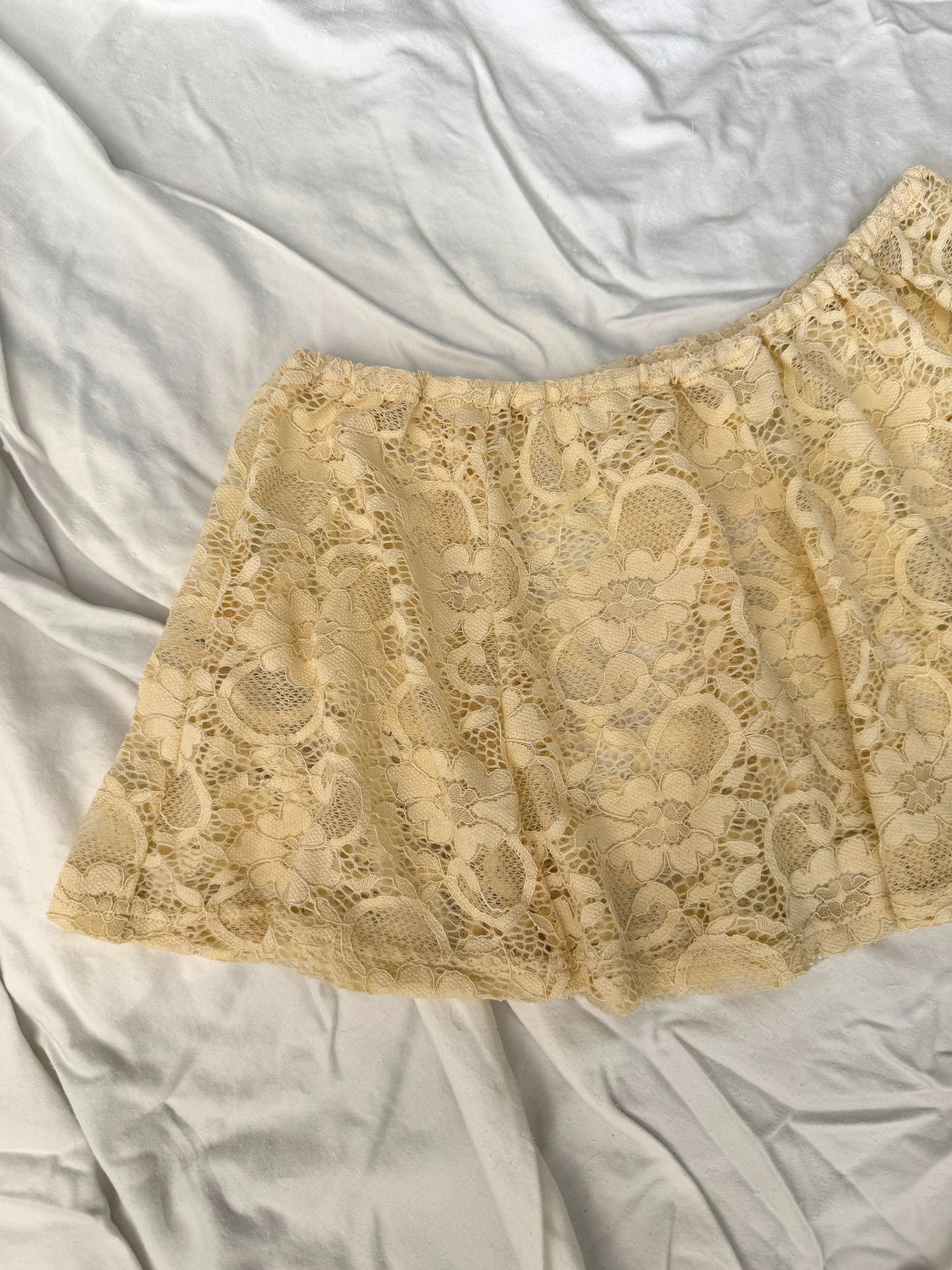 Petal Lace Skirt